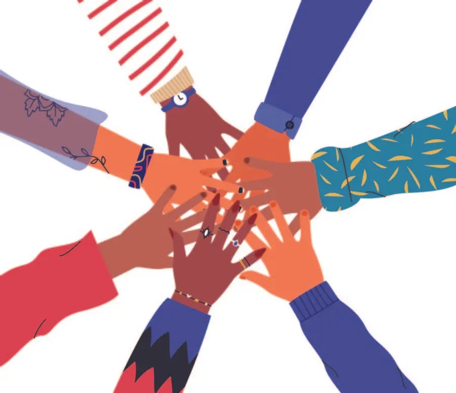 Sieben illustrierte Hände aus verschiedener ethnischer Herkunft, die in einem Kreis übereinander liegen und gemeinsam stark sind.